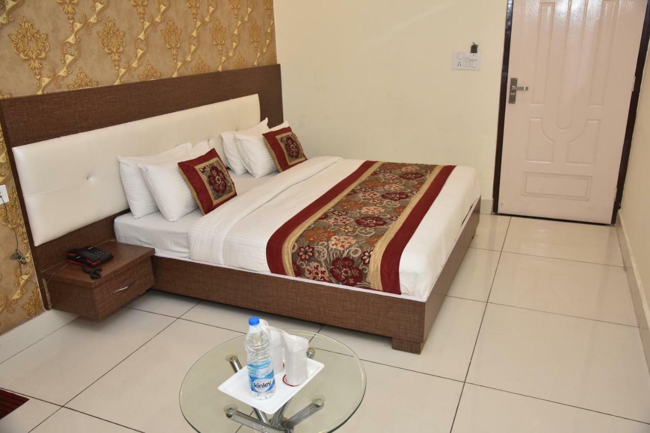 Hotel Oscar Amritsar Eksteriør billede