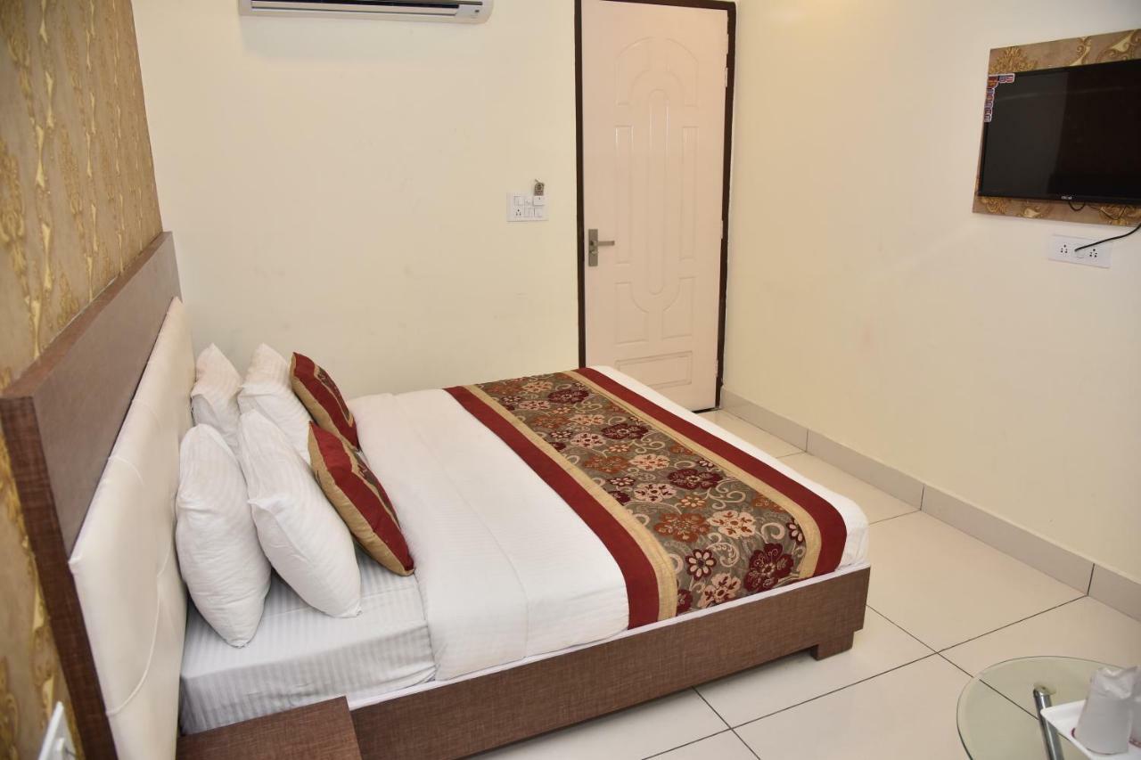 Hotel Oscar Amritsar Eksteriør billede